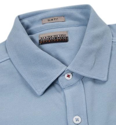 NAPAPIJRI Hemd hellblau N0YIMFI67 Slim Fit, Baumwoll-Piqué 2 NAPAPIJRI Hemd hellblau N0YIMFI67 Slim Fit, Baumwoll-Piqué – Bild 2