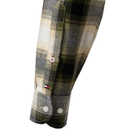 Tommy Hilfiger Hemd MW0MW20461/0N1 Regular Fit, Baumwolle-Leinen, Olivgrün kariert, Oliv 6 Tommy Hilfiger Hemd MW0MW20461/0N1 Regular Fit, Baumwolle-Leinen, Olivgrün kariert, Oliv – Bild 6